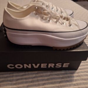 Converse White and Black Run Star Hike OX